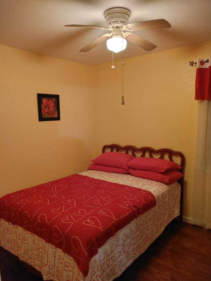 The Kind House Hosting, Low Monthly Rates, Traveling Nurses, Fletc, & Travelers! Brunswick Exterior photo